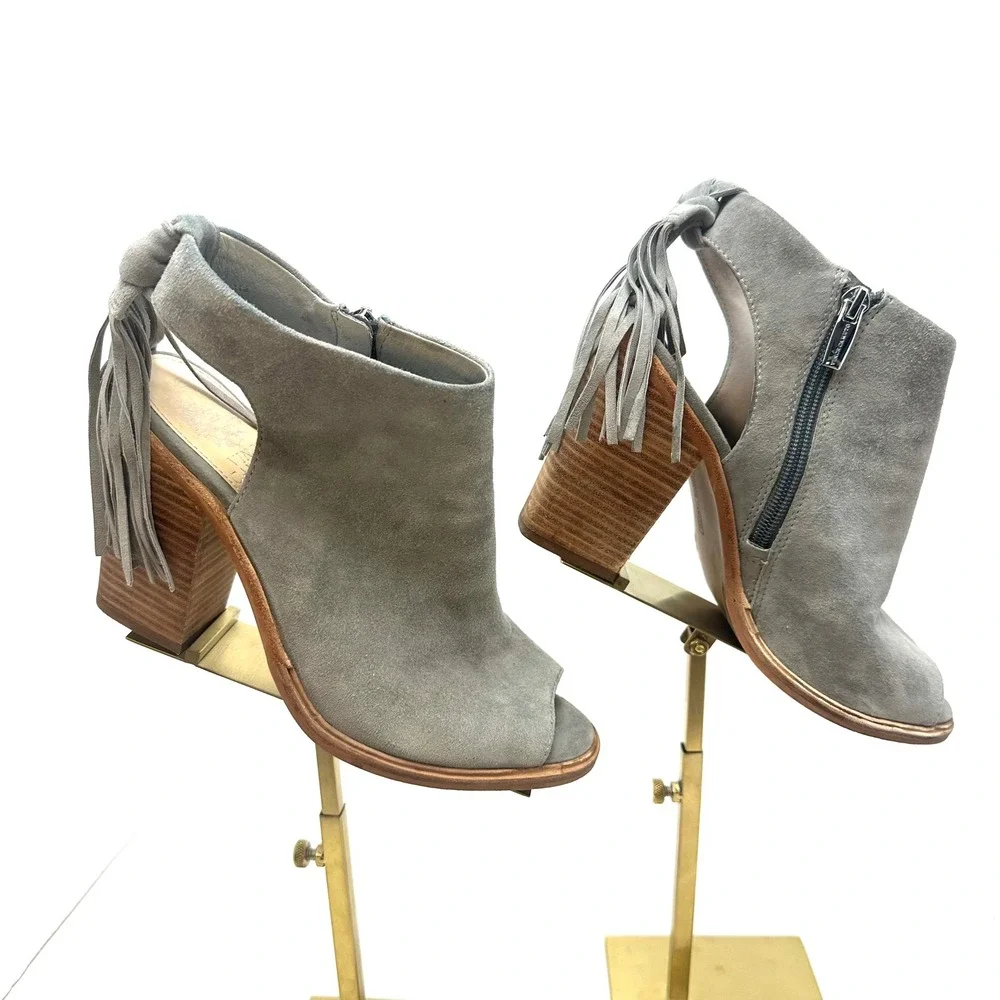 Vince Camuto vince camuto